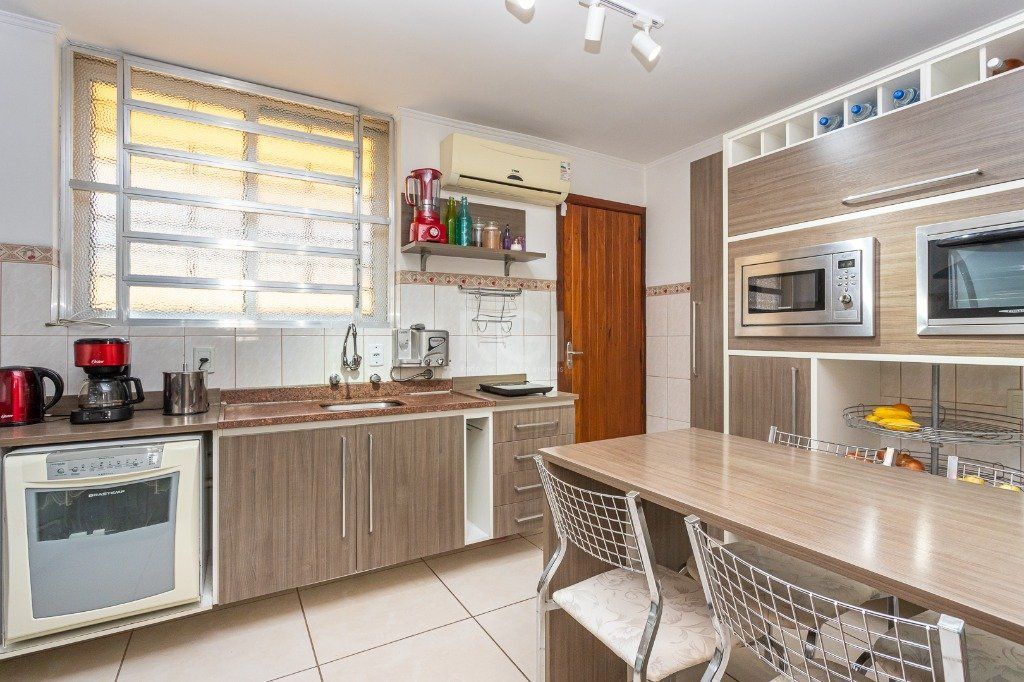 Casa, 3 quartos, 234 m² - Foto 11