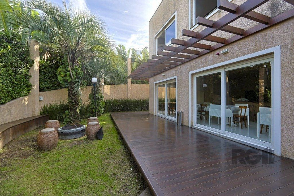 Casa de Condomínio à venda com 3 quartos, 206m² - Foto 34