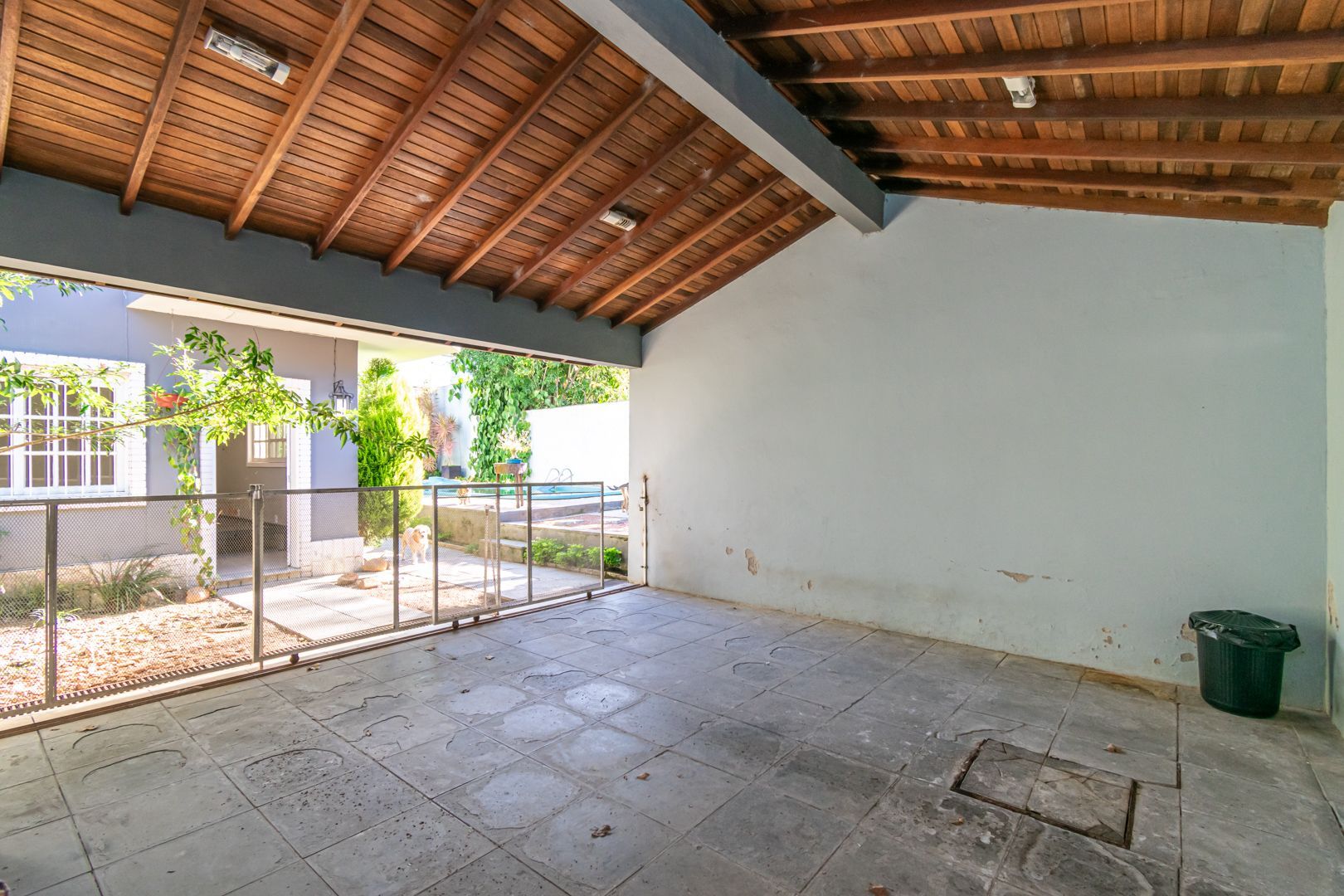 Casa à venda com 4 quartos, 334m² - Foto 33