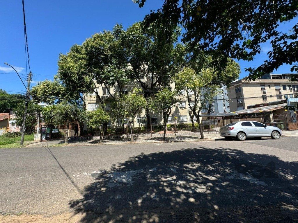 Apartamento à venda com 2 quartos, 60m² - Foto 13