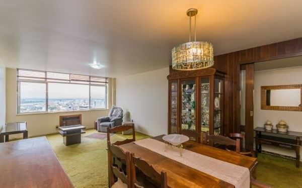 Apartamento com 136m², 3 dormitórios no bairro Rio Branco em Porto Alegre para Comprar