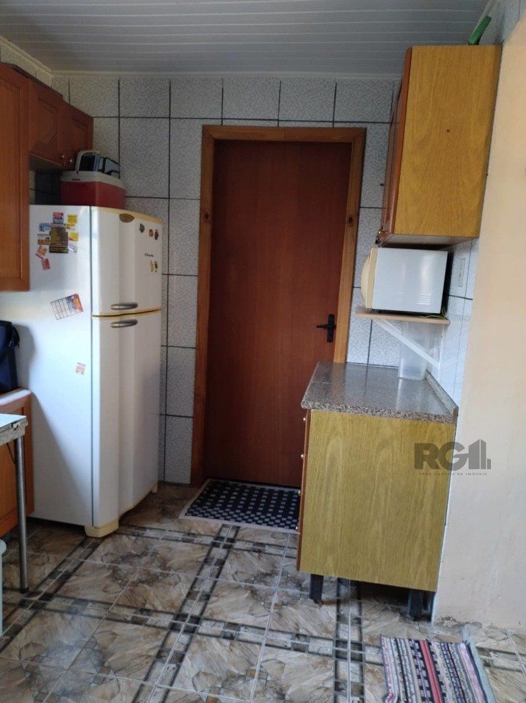 Casa à venda com 3 quartos, 70m² - Foto 5