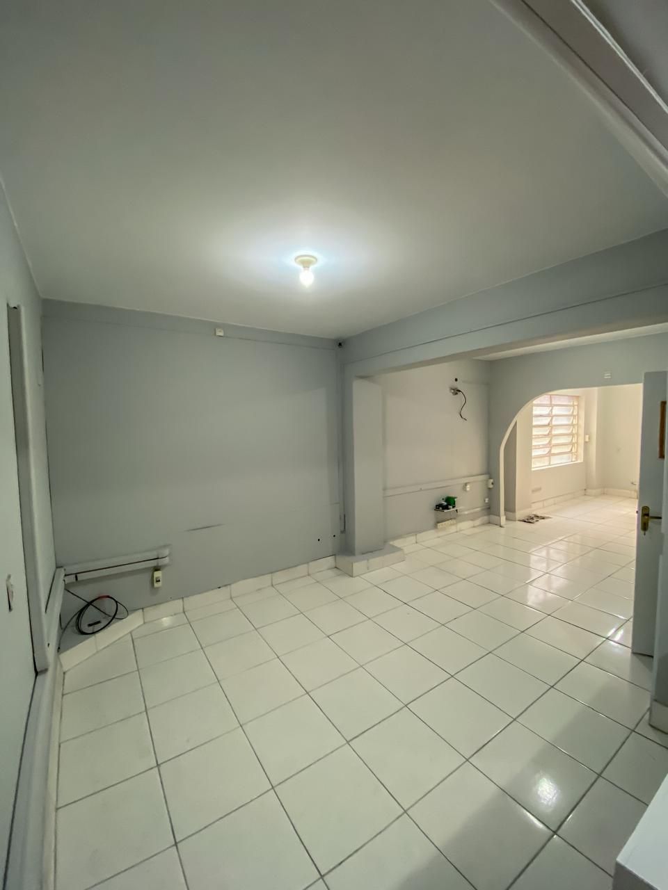 Conjunto Comercial-Sala à venda com 1 quarto, 60m² - Foto 15