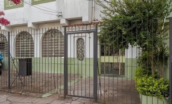Apartamento de 1 dormitório no bairro Floresta