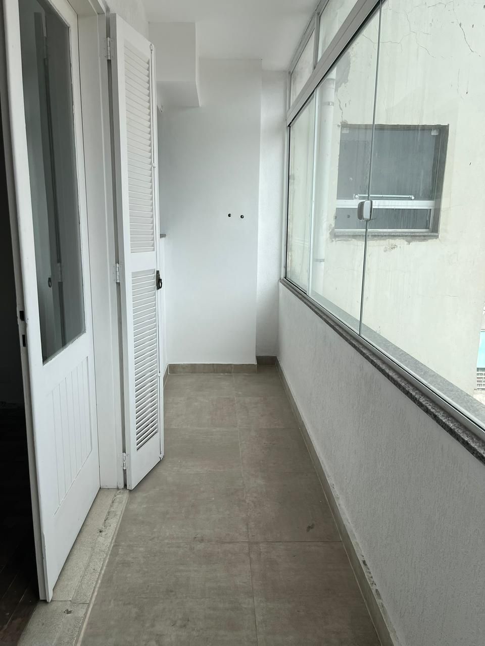 Apartamento à venda com 3 quartos, 175m² - Foto 15
