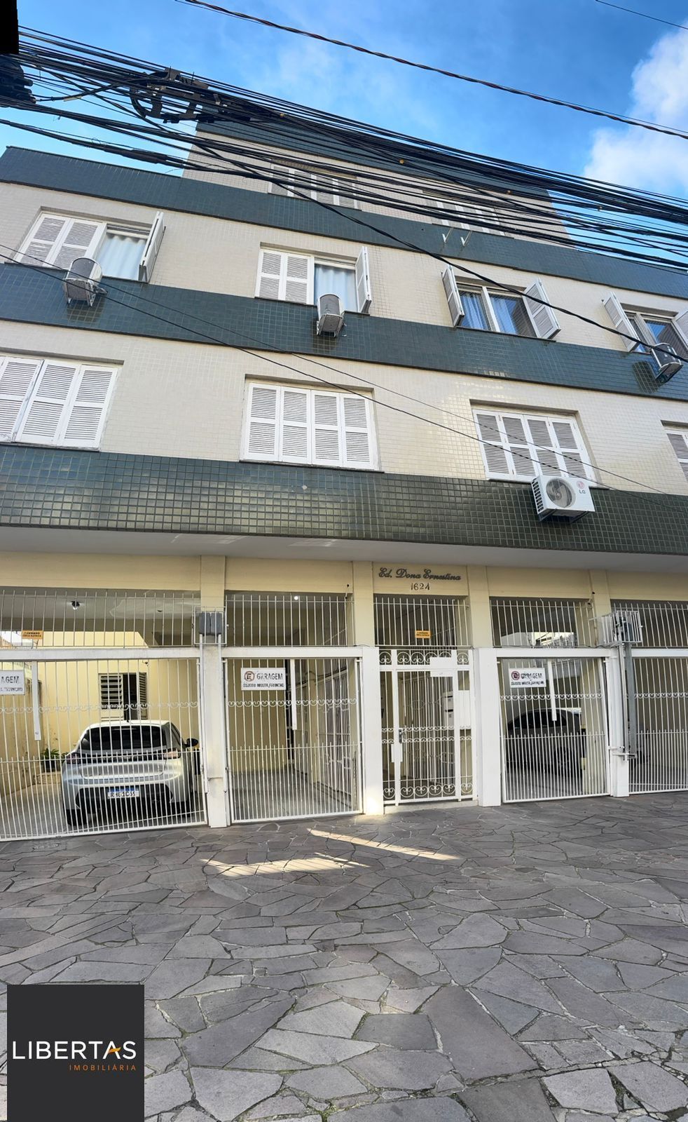 Apartamento 2 dormitórios Cidade Baixa - Financiavel