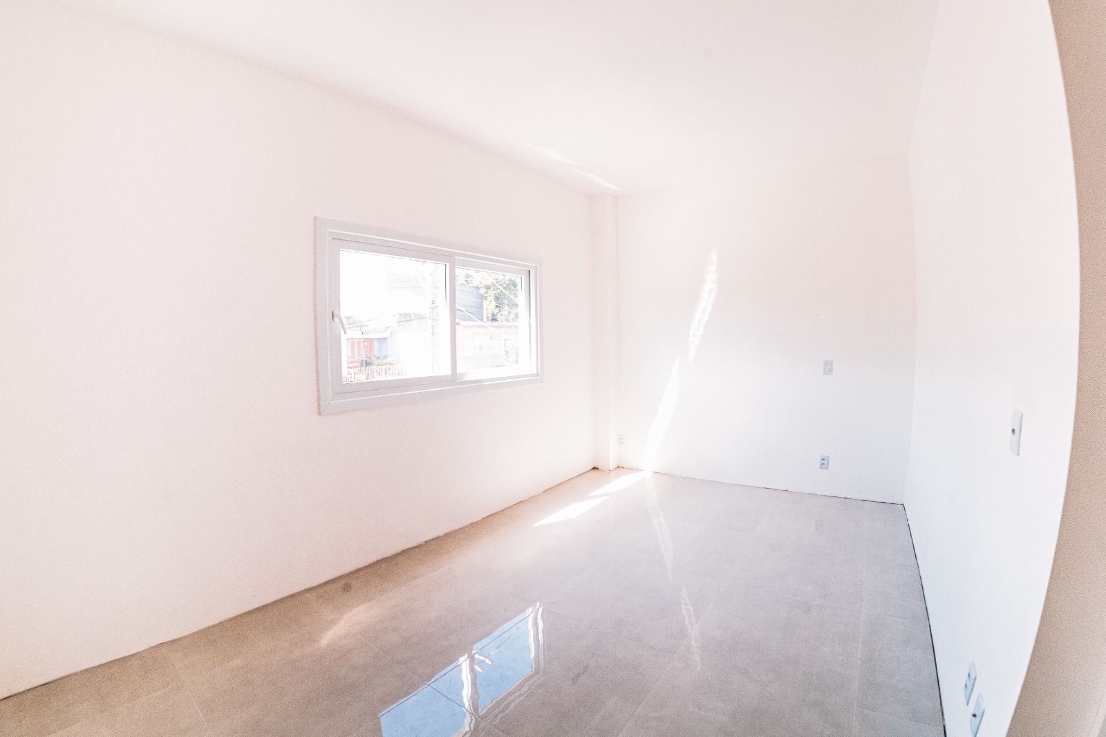 Apartamento à venda com 3 quartos, 112m² - Foto 1