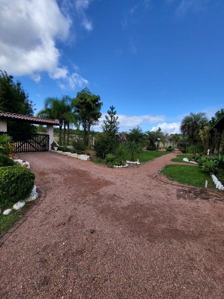 Casa de Condomínio à venda com 4 quartos, 231m² - Foto 36