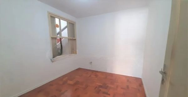 Casa à venda com 3 quartos, 100m² - Foto 9
