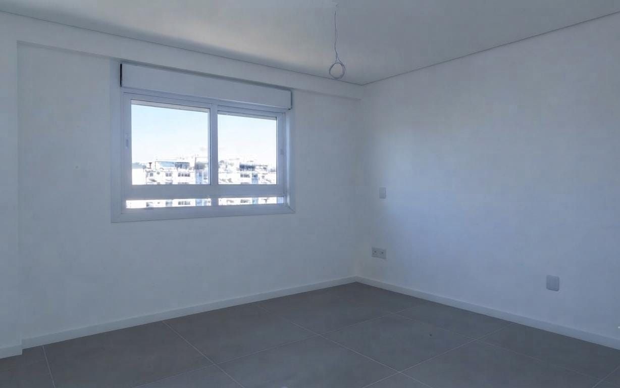 Apartamento, 1 suíte, à venda, 43 m², Menino Deus - Porto Alegre — foto 2