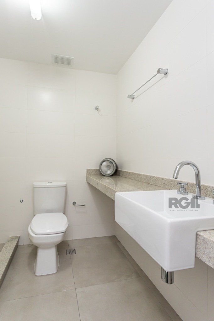 Apartamento à venda com 3 quartos, 149m² - Foto 31