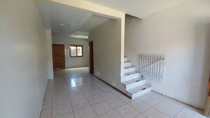 Casa 2 dormitórios no bairro Maria Regina