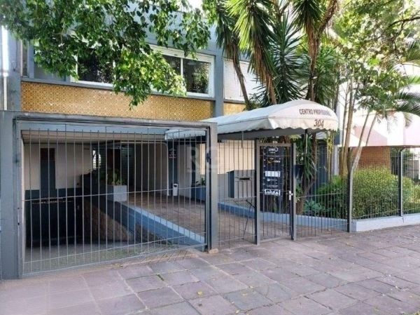 Sala Comercial, 1 sala, à venda, 59 m², Petrópolis - Porto Alegre — foto 2