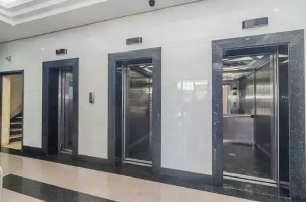 Sala Comercial no Edifício Consórcio no Centro