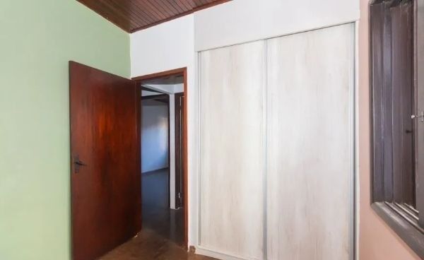 Casa à venda com 4 quartos, 179m² - Foto 18