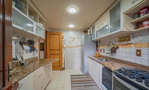 Casa, 4 quartos, 264 m² - Foto 10