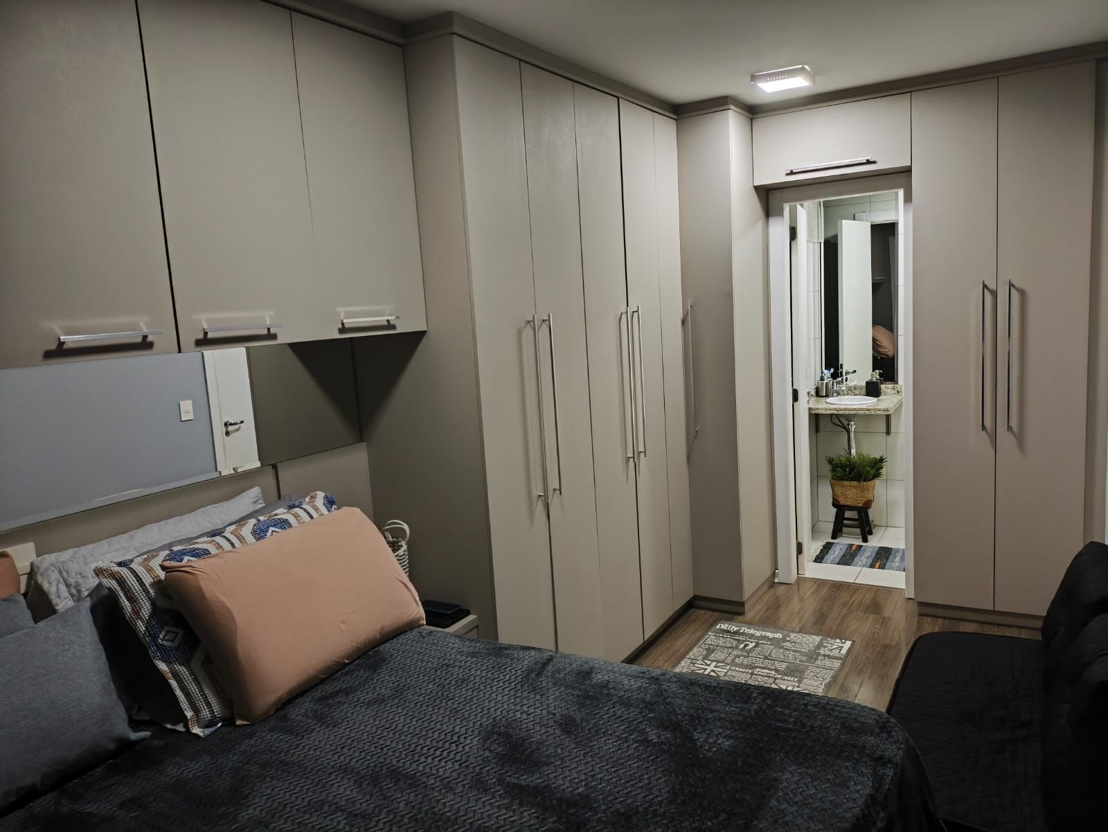 Apartamento à venda com 1 quarto, 45m² - Foto 6