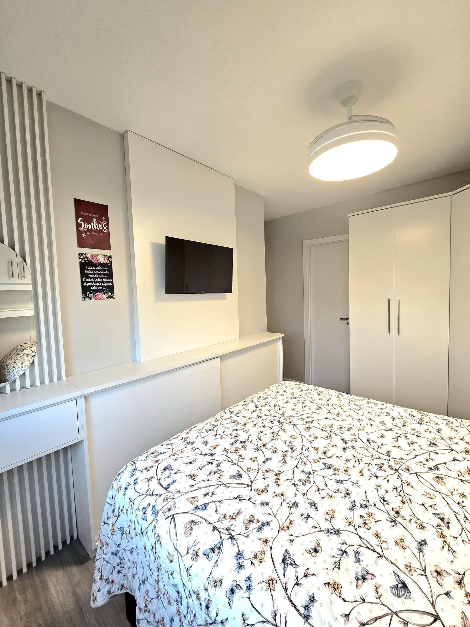 Apartamento à venda com 2 quartos, 56m² - Foto 17
