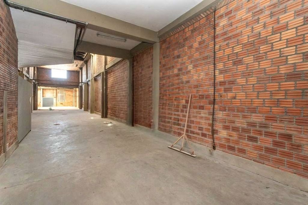 Depósito-Galpão-Armazém à venda, 461m² - Foto 1