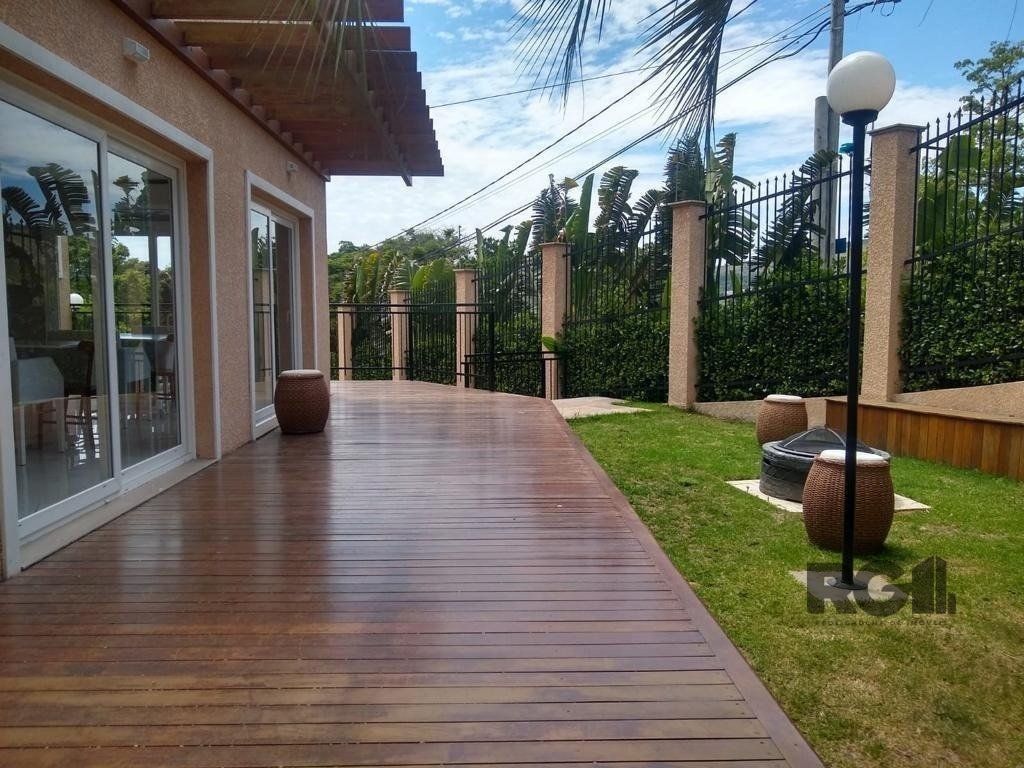 Casa de Condomínio à venda com 3 quartos, 206m² - Foto 35
