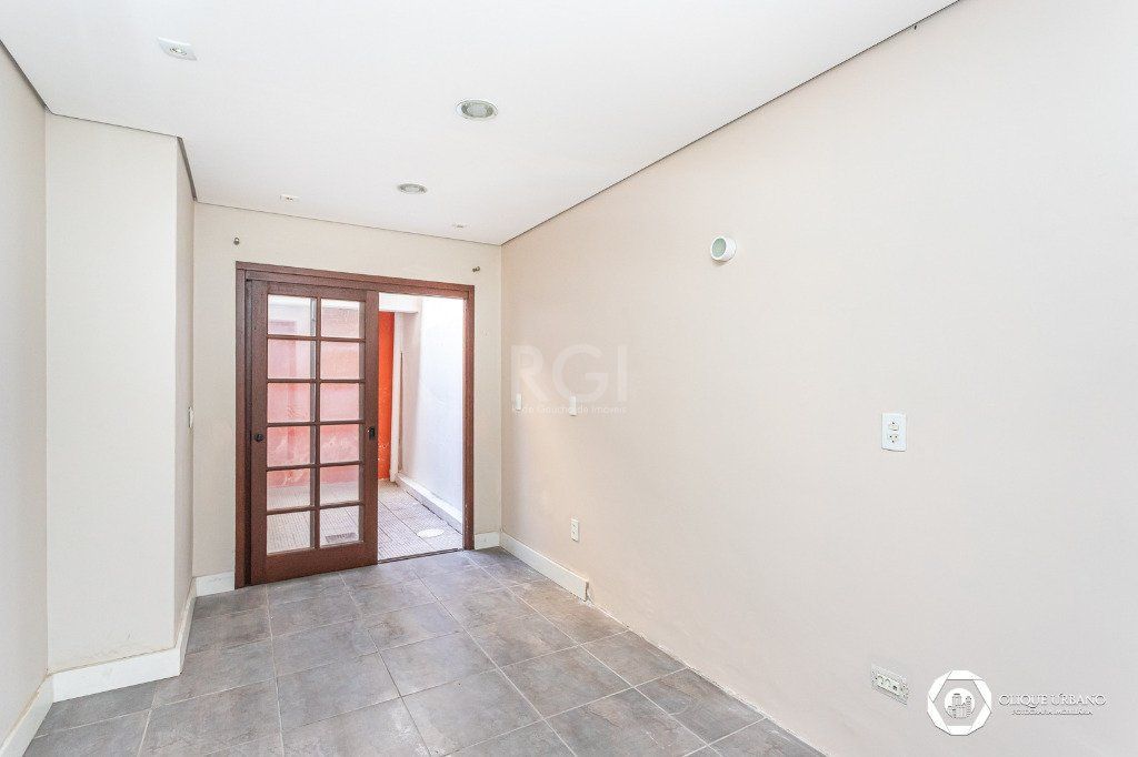 Casa, 4 quartos, 330 m² - Foto 17