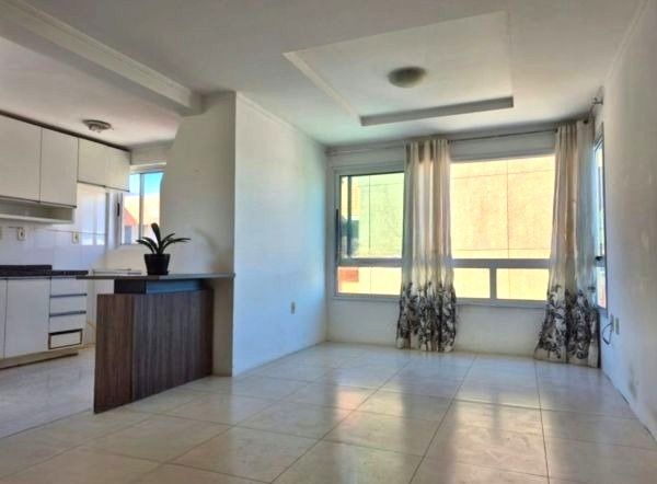 Apartamento de 2 dormitórios e vaga DESOCUPADO