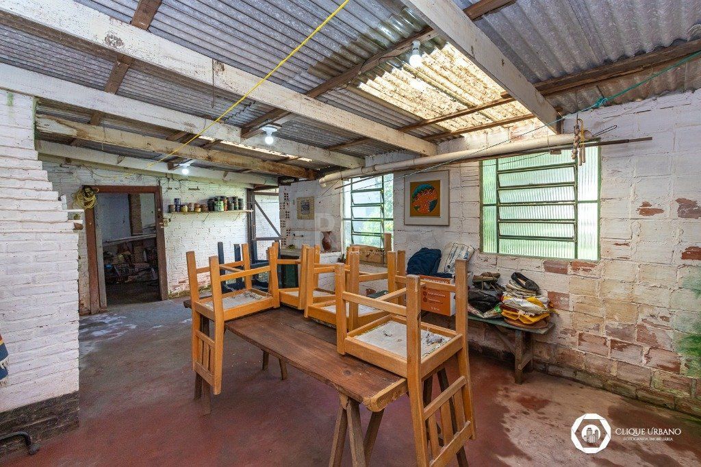 Casa à venda com 2 quartos, 80m² - Foto 25