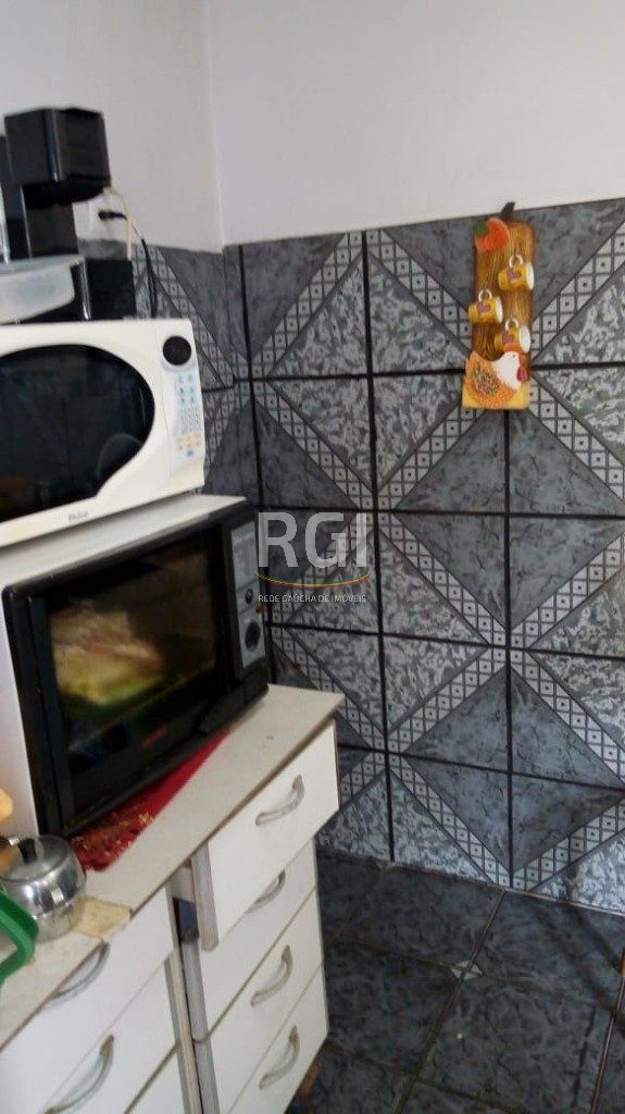 Casa à venda com 3 quartos, 64m² - Foto 10