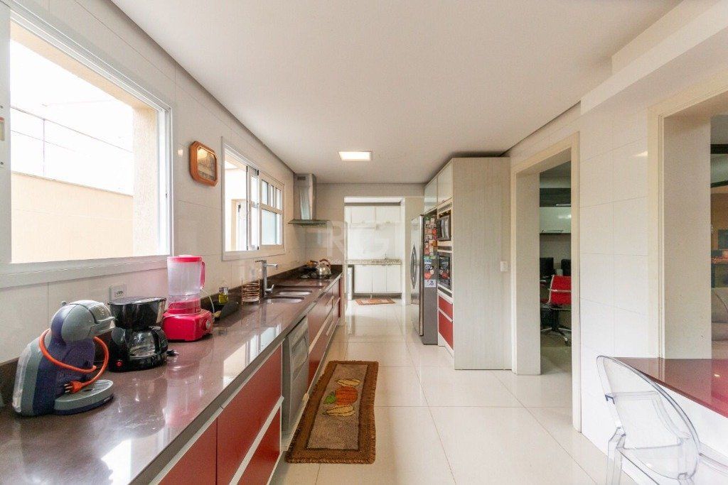 Casa de Condomínio à venda com 4 quartos, 446m² - Foto 9