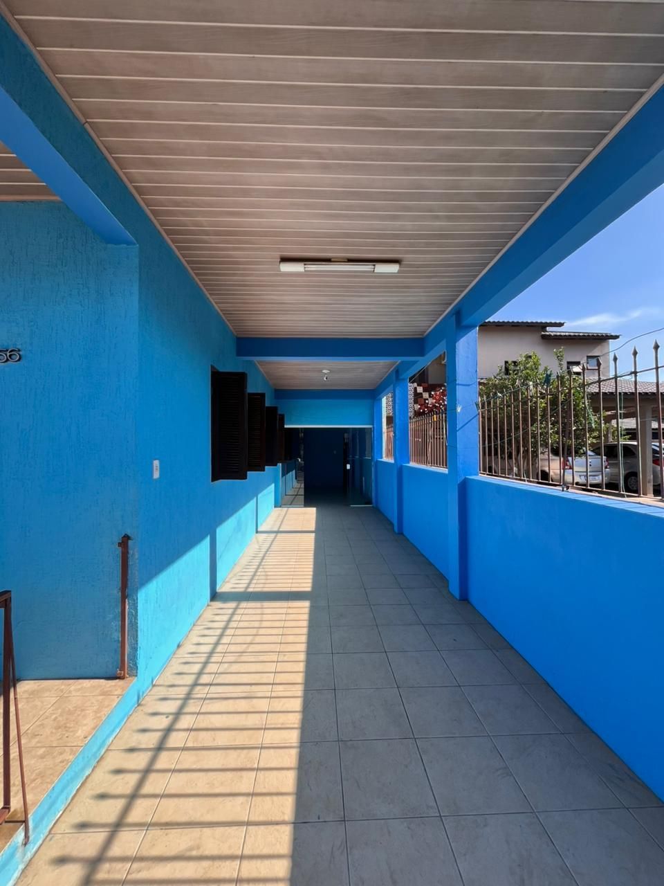 Casa no Sarandi de 4 dormitórios e 4 vagas