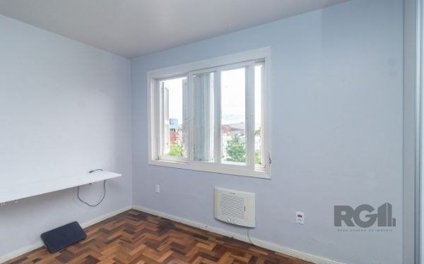 Apartamento à venda com 2 quartos, 60m² - Foto 11