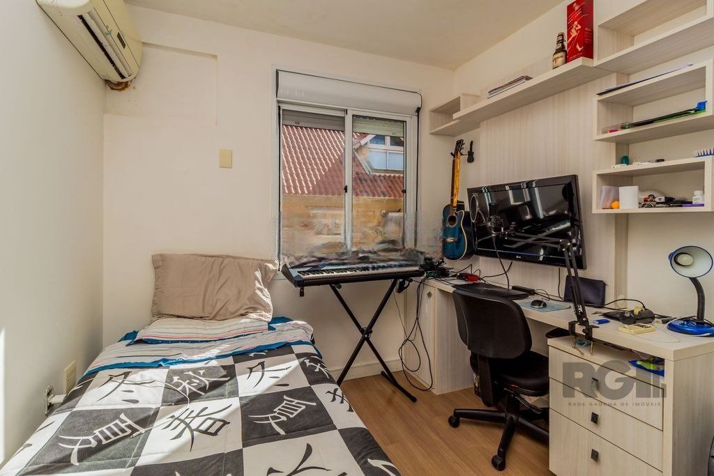 Casa à venda com 3 quartos, 144m² - Foto 11