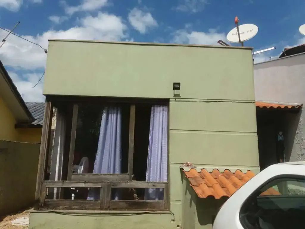 Casa 3 dormitórios no bairro Jardim Algarve