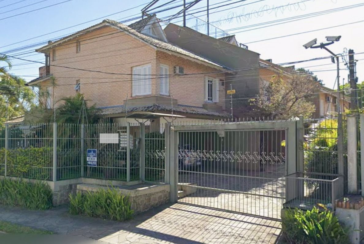 Casa em Condomínio em Ipanema de 3 dormitórios e 2 vagas DESOCUPADA