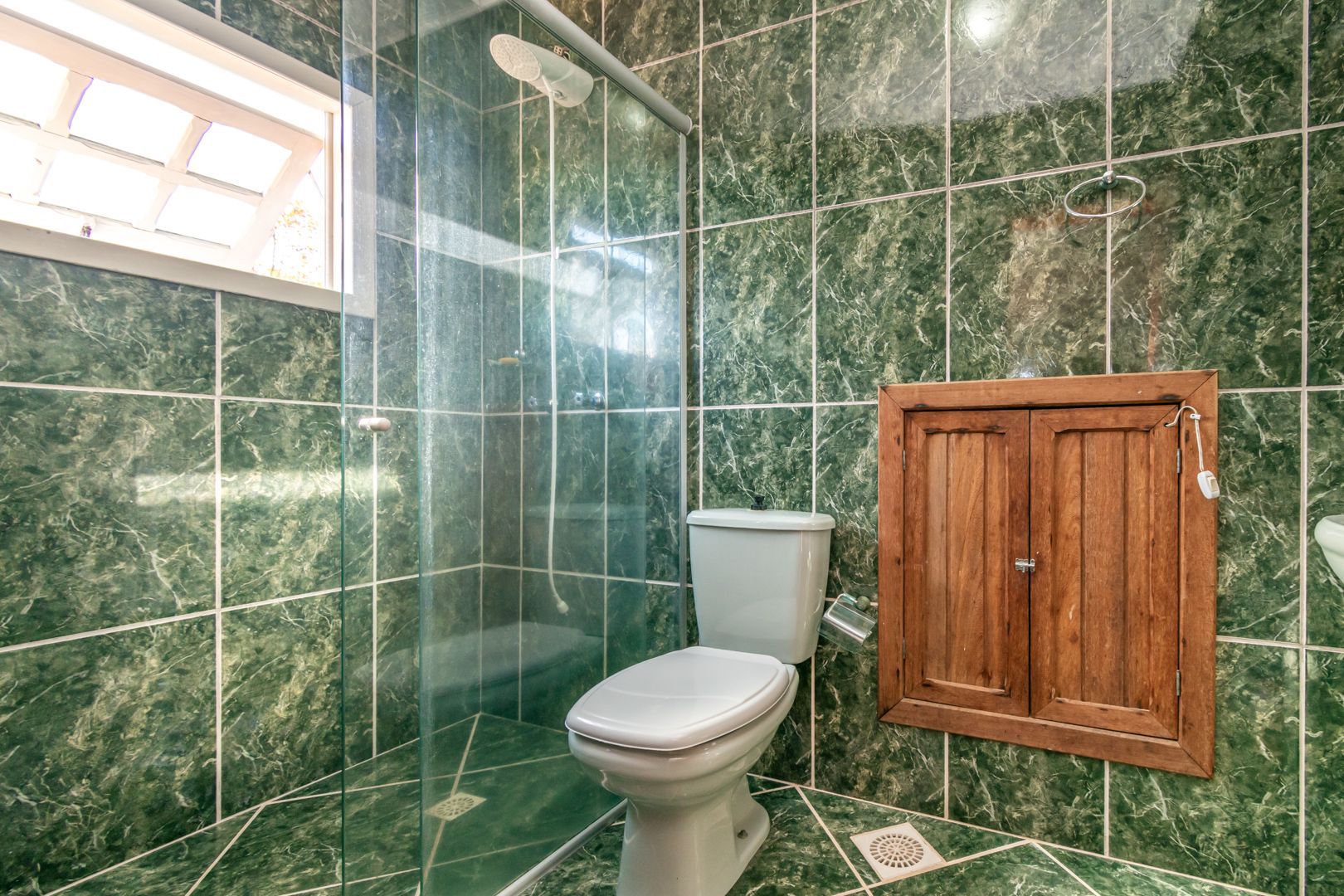 Casa à venda com 4 quartos, 334m² - Foto 27
