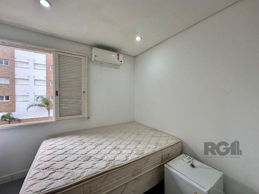 Apartamento à venda com 4 quartos, 90m² - Foto 12