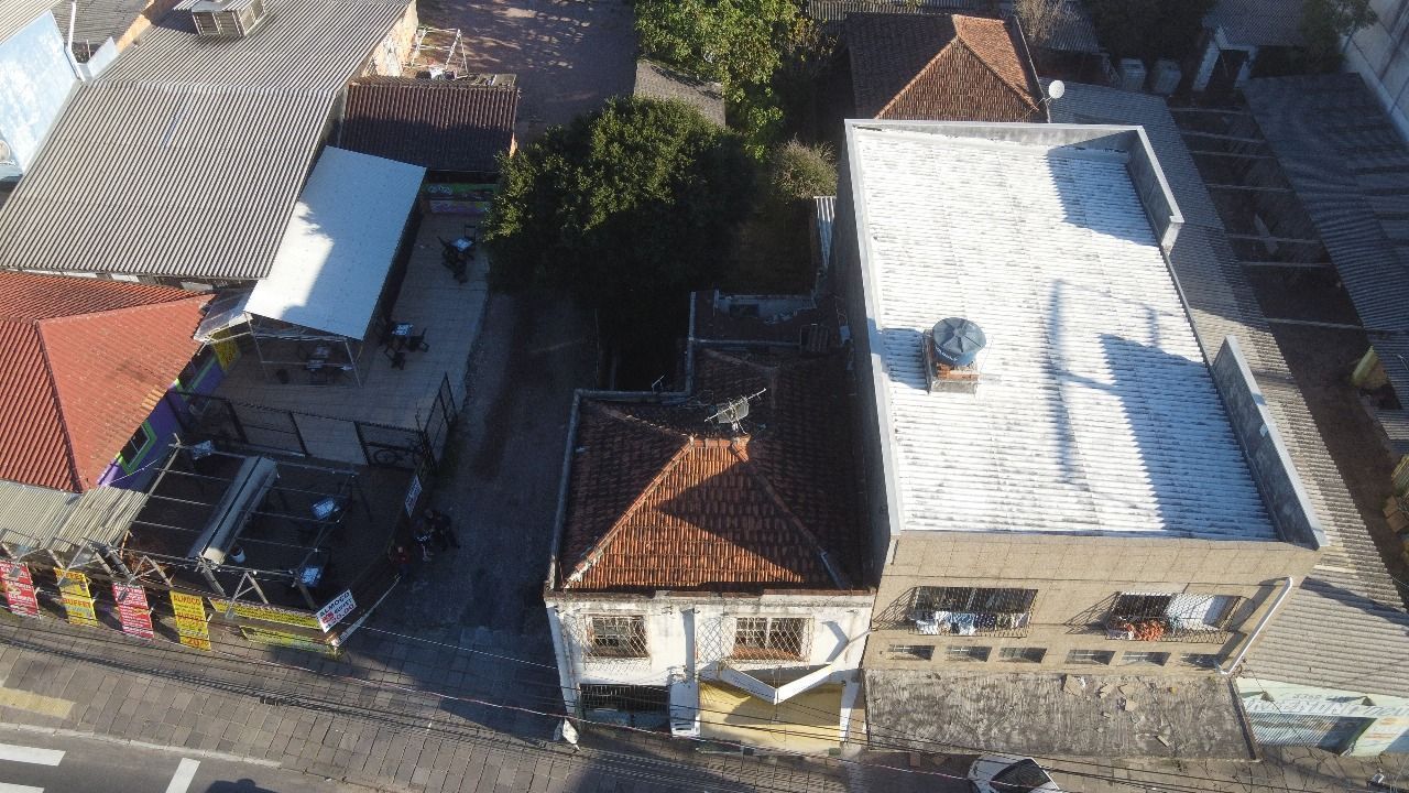 Casa à venda com 3 quartos, 89m² - Foto 11
