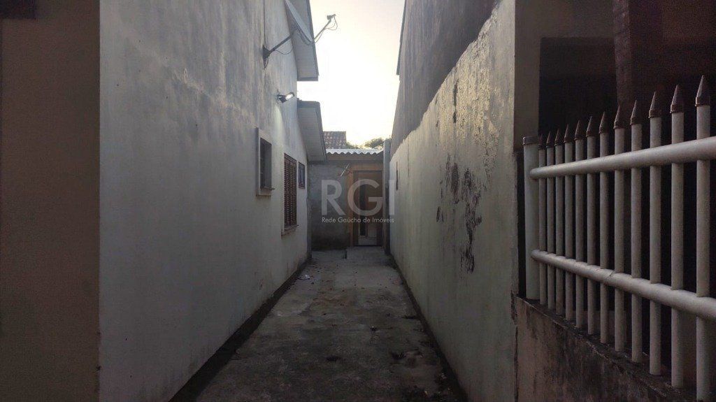 Casa à venda com 2 quartos, 95m² - Foto 14