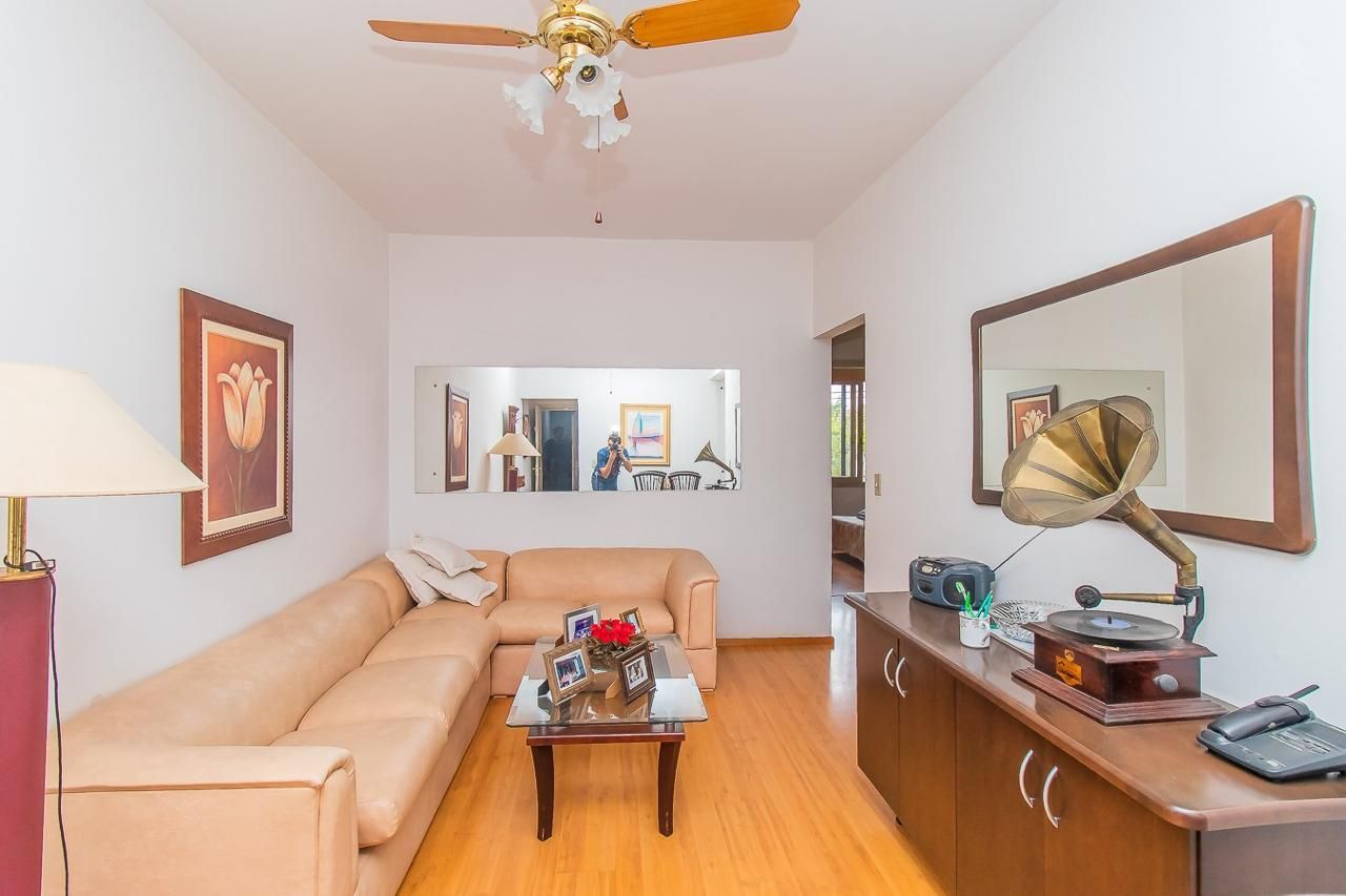 Apartamento à venda com 3 quartos, 75m² - Foto 4