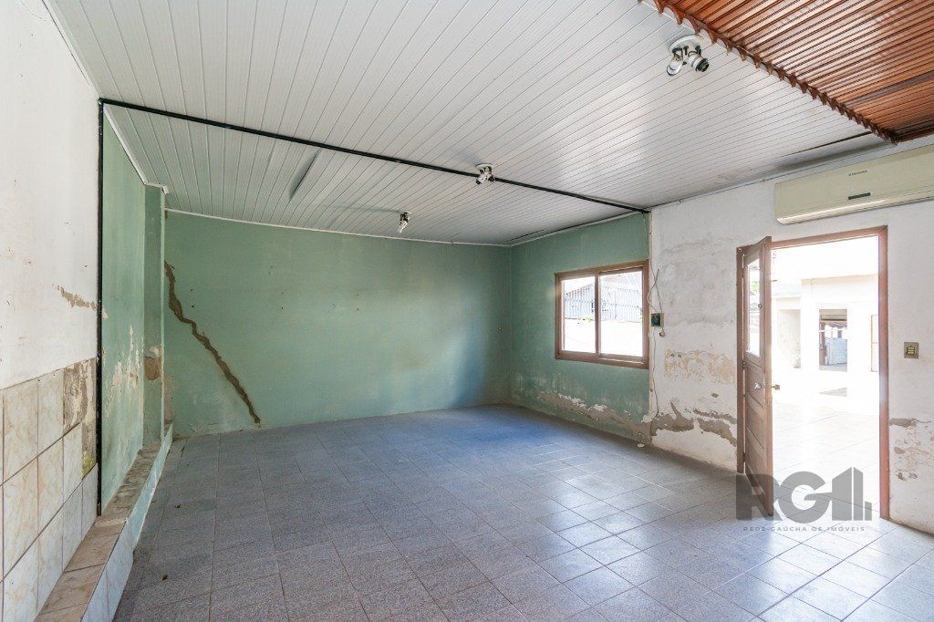 Casa à venda com 2 quartos, 350m² - Foto 23