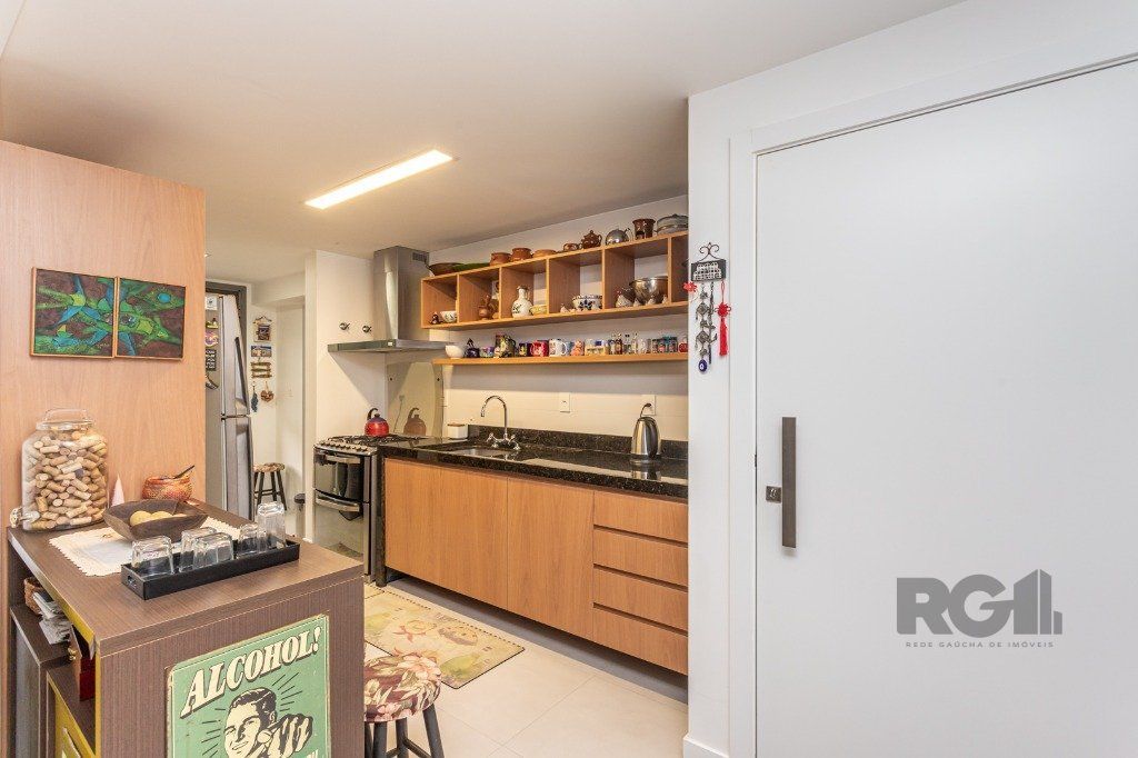 Apartamento à venda com 3 quartos, 149m² - Foto 17