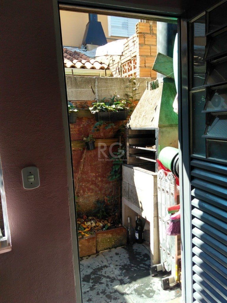 Sobrado à venda com 2 quartos, 45m² - Foto 9