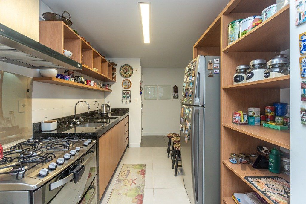 Apartamento à venda com 3 quartos, 149m² - Foto 19
