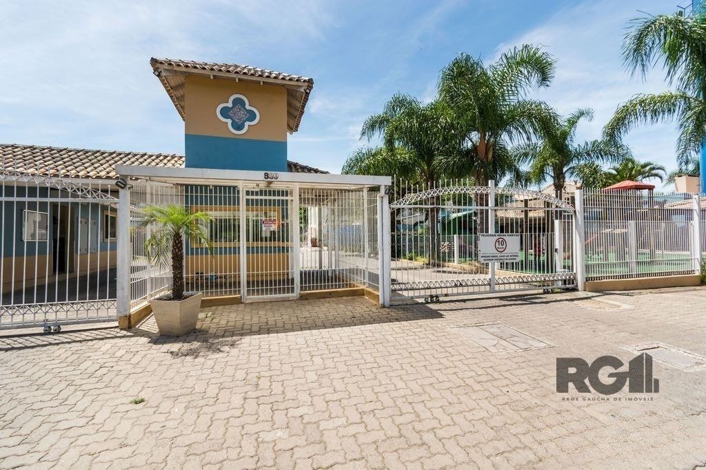 Casa de Condomínio à venda com 3 quartos, 80m² - Foto 1