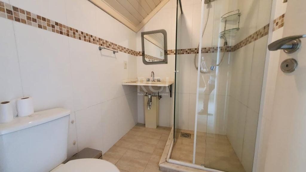 Casa de Condomínio à venda com 5 quartos, 375m² - Foto 37