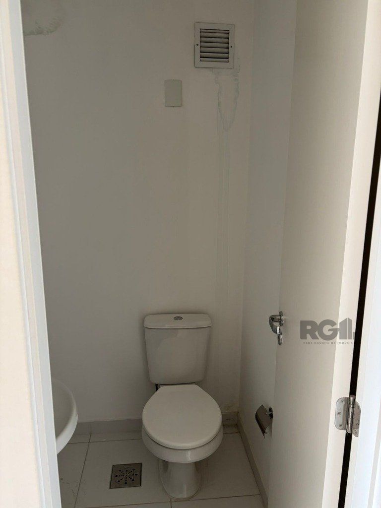 Conjunto Comercial-Sala à venda com 1 quarto, 25m² - Foto 8