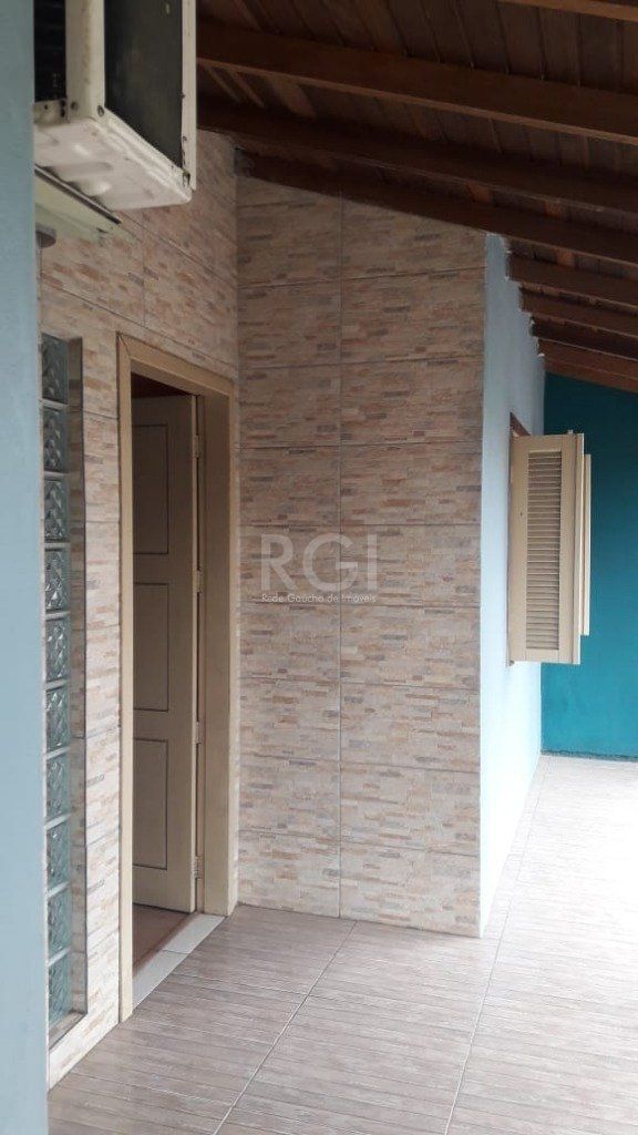 Casa à venda com 4 quartos, 180m² - Foto 3
