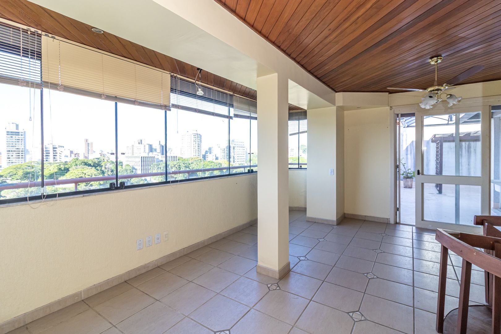 Cobertura, 3 quartos, 203 m² - Foto 32