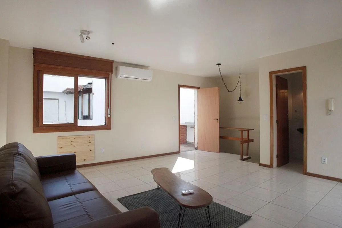 Cobertura de Um Dormitório No coração do Petrópolis