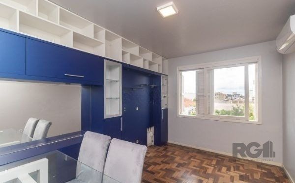 Apartamento à venda com 2 quartos, 60m² - Foto 1